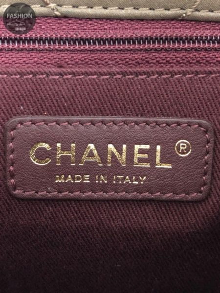 4 Сумка Chanel Chevron Jumbo Flap